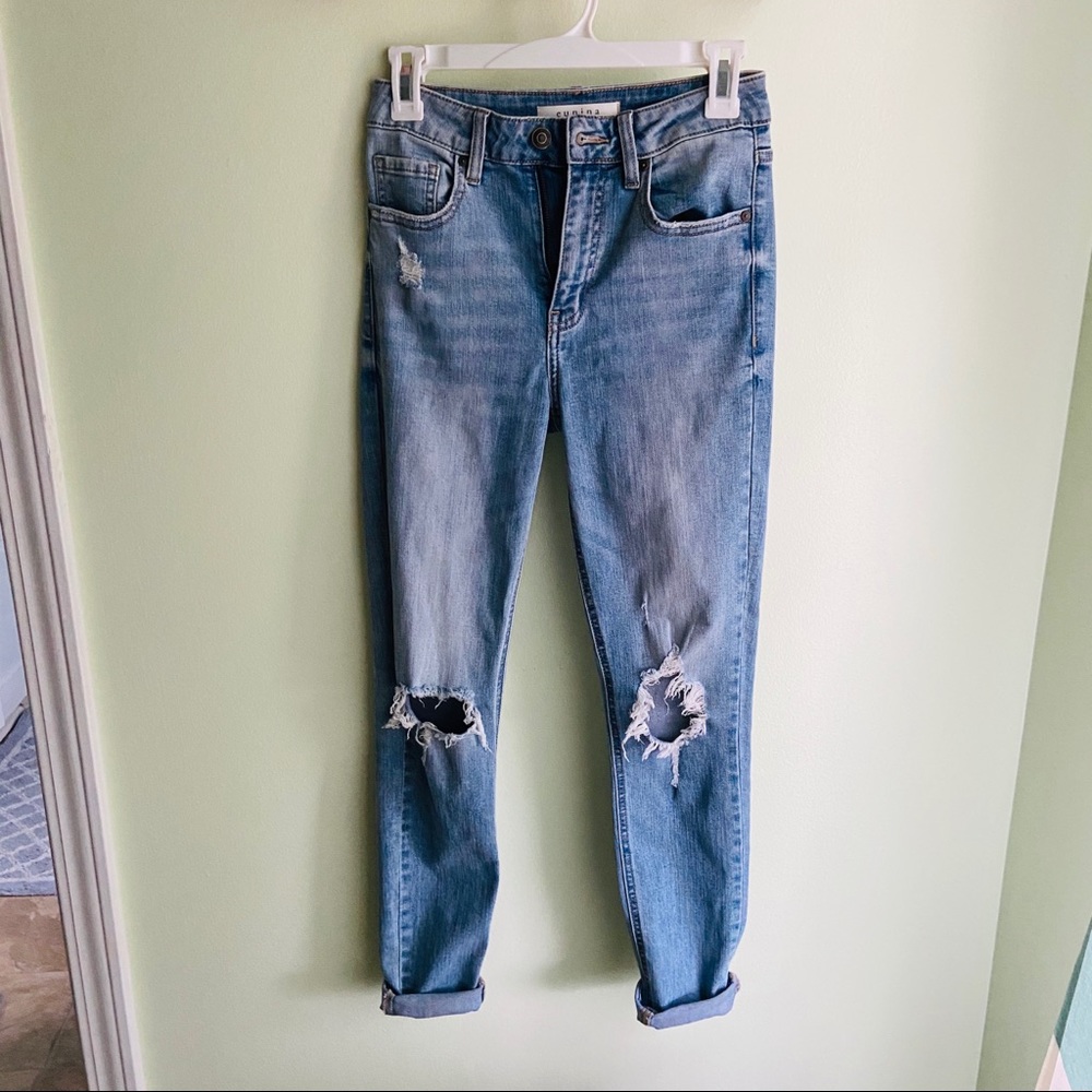 Super-High Rise Skinny Ankle Jeans Size 1